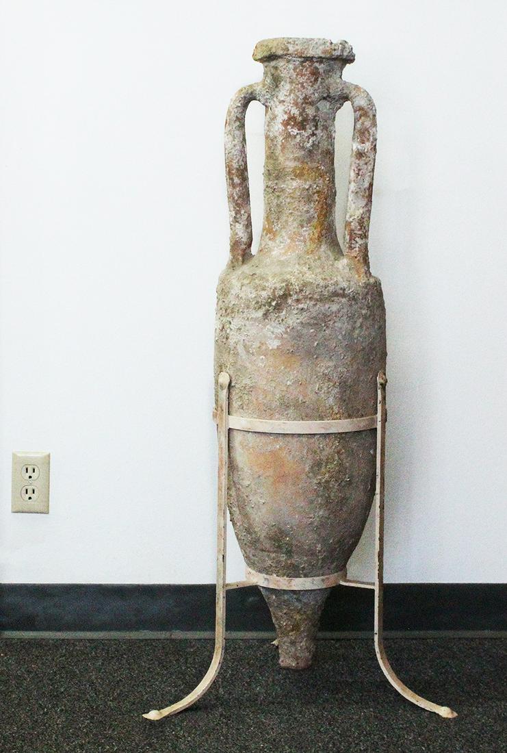 Antiquities, Greco Roman Amphora (1 of 6)