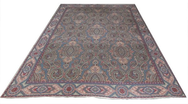 Decorative Art: Ralph Lauren Rug: Elizabeth Paisley design, wool rug, 9’ x 12’, labels on verso, cotton backing, some minor surface soiling from use, otherwise in good condition.