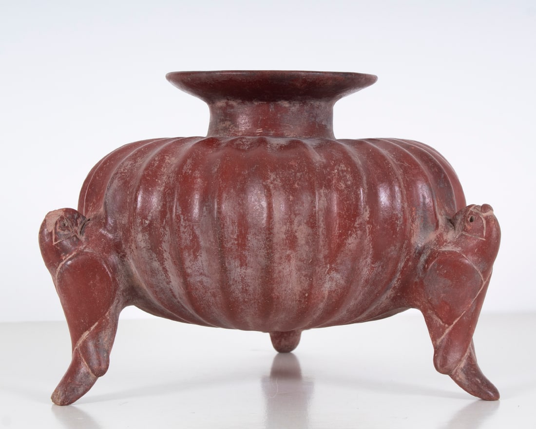 Pre-Columbian style pottery (1 of 2)