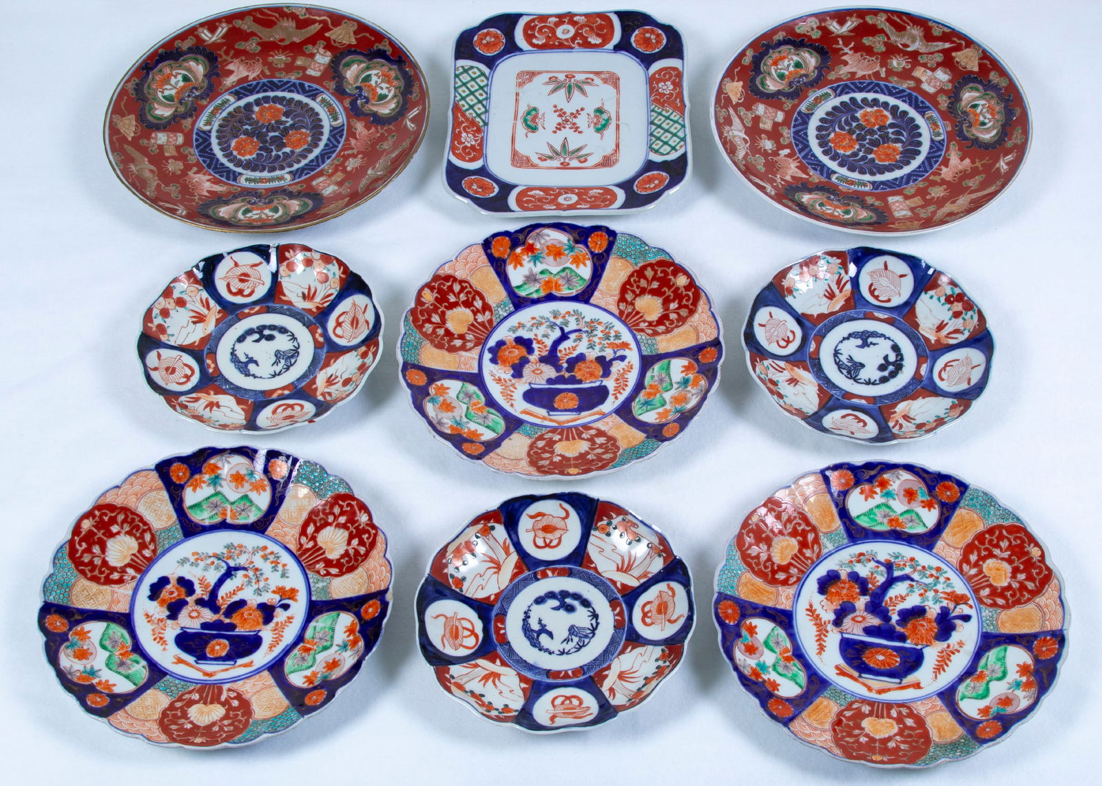 Japanese Imari Porcelain  (19 th  / 20 th  Century)  (nine) (1 of 6)