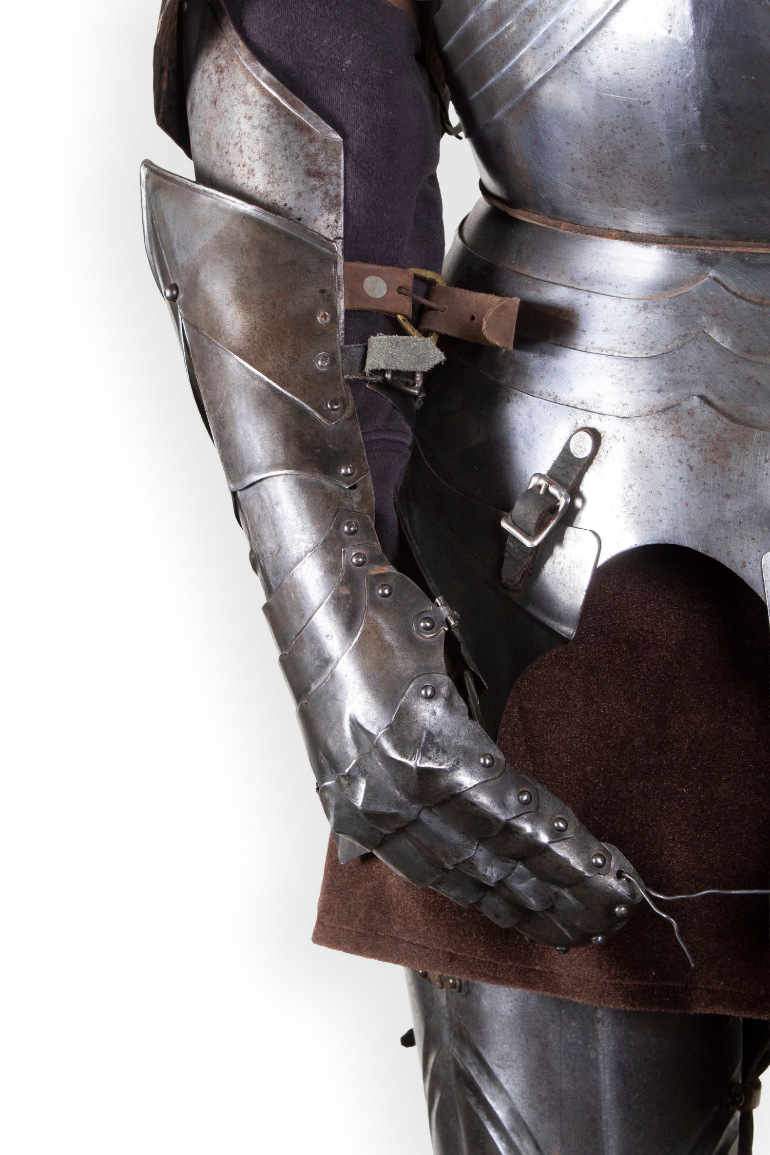 German Gothic-Style Suit of Armor (19th Century) - 8