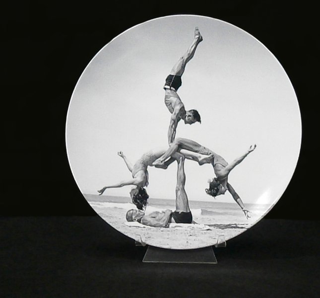 Jeff Koons (b. 1955) Pennsylvania: BERNARDAUD, 2011, transfer-print on porcelain plate, 10 ¼” diameter, with hallmark signature in red & manufacturer's mark on verso, published in Collaboration with Art Production Fund & Sotheby's,