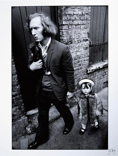 Ian Berry (b.1934) whitechapel, london, 1972