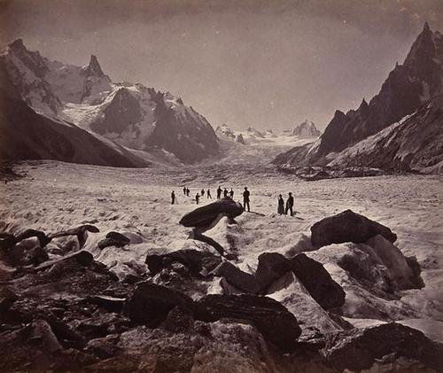 Adolphe Braun (1811 - 1877) Views in Switzerland,: Adolphe Braun (1811 - 1877) Views in Switzerland, 1860s29 albumen prints each mounted within buff-coloured borders with printed credit 'À Braun à Dornach Haut-Rhin' with French titles in ink o