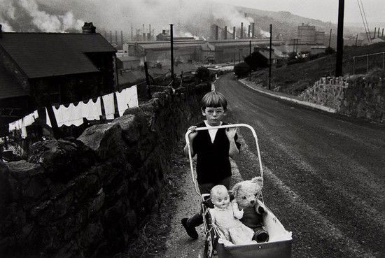 Bruce Davidson (b.1933) Untitled (from Welsh Miner: Bruce Davidson (b.1933) Untitled (from Welsh Miners series), 1956Gelatin silver print, printed later, signed and dated in pencil verso, 20.5 x 30.2cm (8 1/8 x 11 5/8 in)
