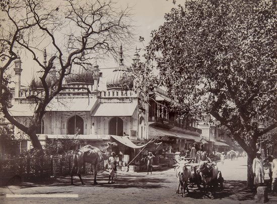 Bourne (Samuel) and others Views of Delhi and Agra: Bourne (Samuel) and others Views of Delhi and Agraa few elsewhere, c.110 albumen and gelatin silver prints, average 21 x 28 cm (8 ¼ x 11 in), majority mounted on card leaves, some unmount