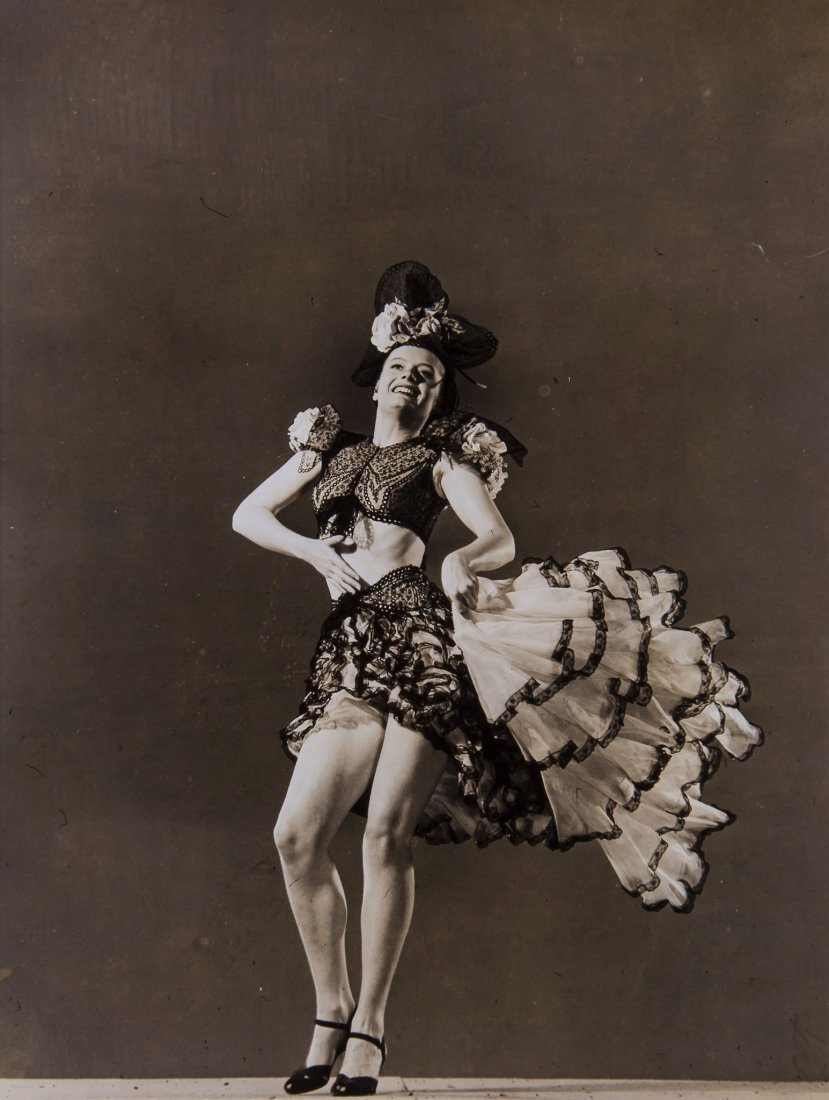 Gjon Mili (1904-1984) - Alexis Smith, ca.1945: Two gelatin silver prints, annotated in crayon and pencil with copyright stamps verso, 24 x 19cm (9 1/2 x 7 1/2in); 14.7 x 23.8cm (6 7/8 x 9 3/8in) This lot is offered with NO RESERVE