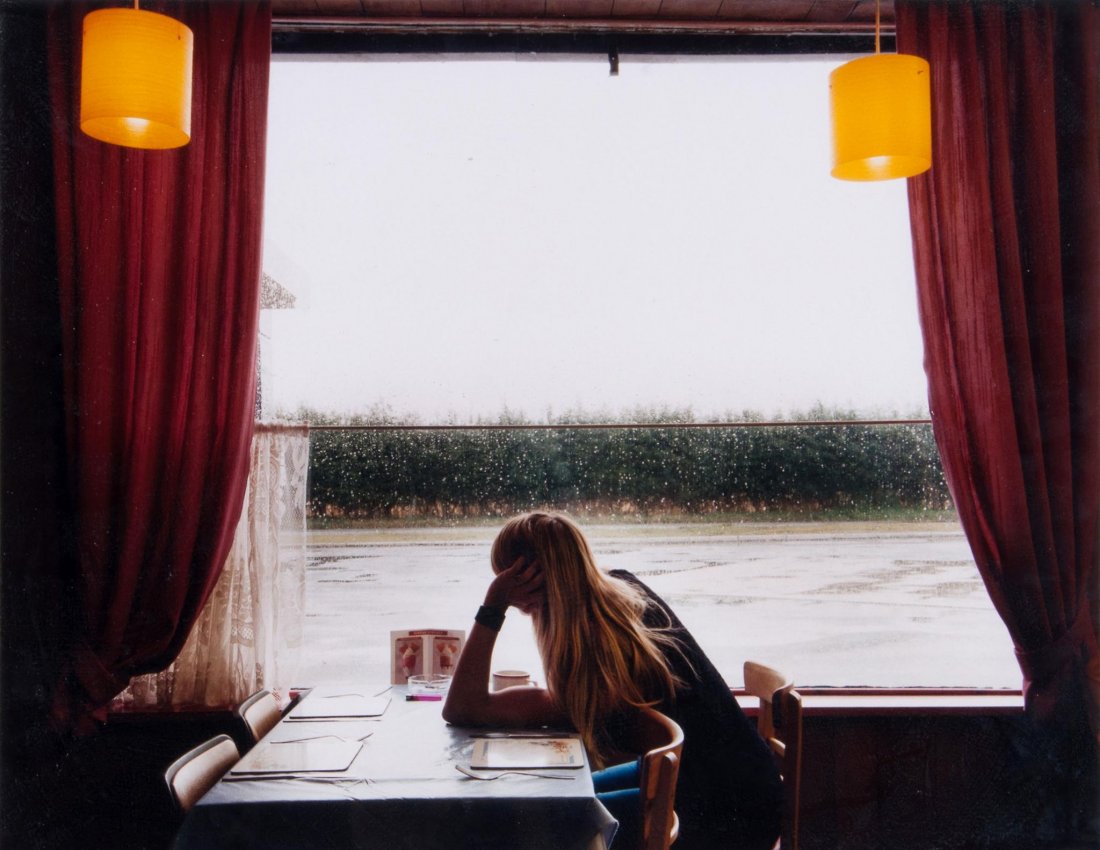 Hannah Starkey (b.1971) - Untitled, 1998: Chromogenic print on Agfa Professional paper, signed and editioned 15/15 in ink verso, 38 x 48.2cm (15 x 19in) IMPORTANT: This lot is sold subject to Artists Resale Rights, details of which can be fou