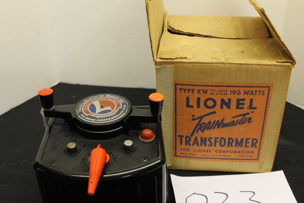 Trainmaster Transformer With Box!! (1 of 3)