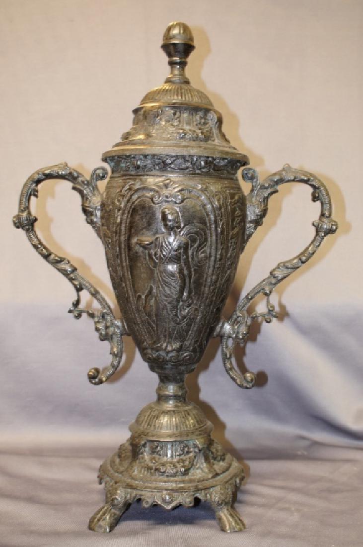 Maitland Smith Bronze Urn w/lid - Dec 02, 2017 | JD's Auctions in TN