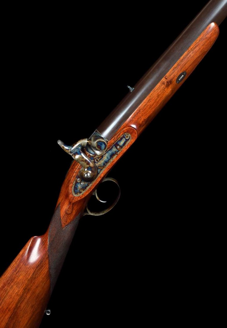 Arthur Smith cased 4 bore muzzle loading rifle: Arthur Smith cased 4 bore muzzle loading rifle, serial number 007, the 30" round browned barrel with three groove rifling to take a mechanical fit three lug bullet, fitted with fixed sights and engrav