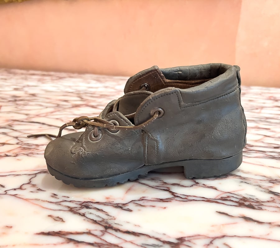 Marilyn LEVINE Child's Boot Ceramic Sculpture (1 of 6)