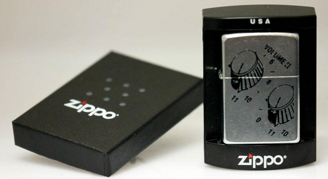 COLLECTIBLE ZIPPO LIGHTER VOLUME II MADE IN U.S.A: COLLECTIBLE ZIPPO LIGHTER VOLUME II MADE IN U.S.A -- COLLECTIBLE ZIPPO LIGHTER VOLUME II MADE IN U.S.A NO LONGER AVAILABLE HIGHLY COLLECTIBLE #21ST15957