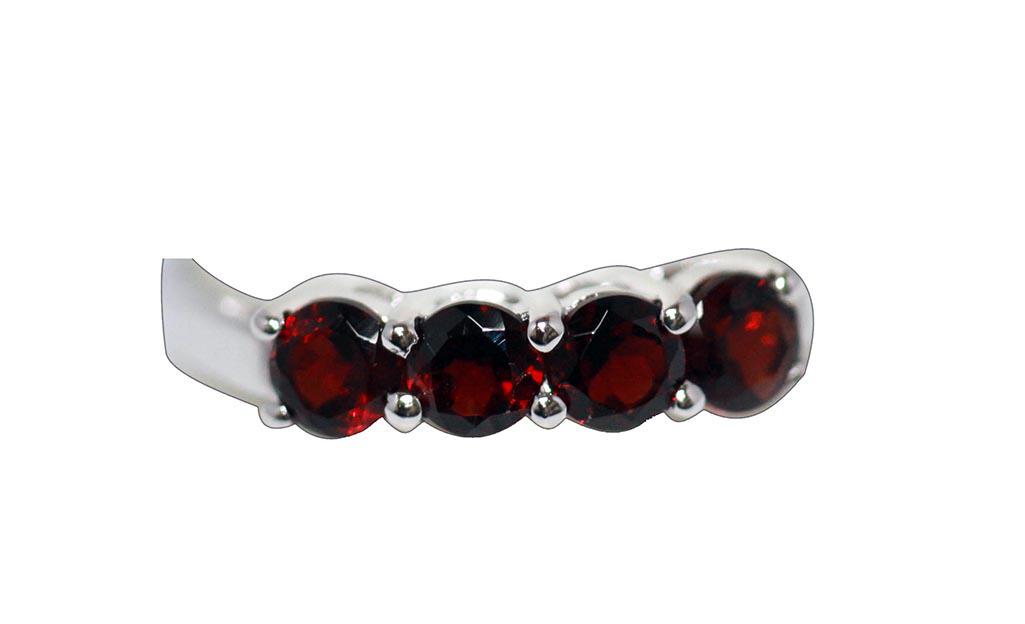 1.00 CTW Garnet Ring .925 Sterling Silver: 1.00 CTW Garnet Ring .925 Sterling Silver -- 1.00 CTW Garnet Ring .925 Sterling Silver #21ST45477