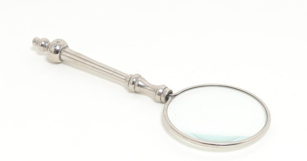 Magnifier in wood box- 2 inches: Magnifier in wood box- 2 inches -- This magnifier is made with high quality stainless steel. Its design follows an antique nautical look. It is light weight and easy to use for practical purposes. Wit