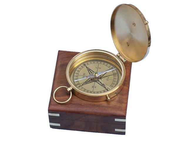 Solid Brass Admirals Sundial Compass w/ Rosewood Box 4i: Solid Brass Admirals Sundial Compass w/ Rosewood Box 4in. -- The Hampton Nautical Admiral?s Compass is truly a great gift the distinguished nautical enthusiast in your life. This 4-inch diameter compa