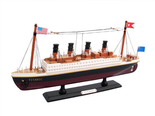 Wooden RMS Titanic Model Cruise Ship 14in.: Wooden RMS Titanic Model Cruise Ship 14in. -- Wooden RMS Titanic Model Cruise Ship 14in. #21ST50321