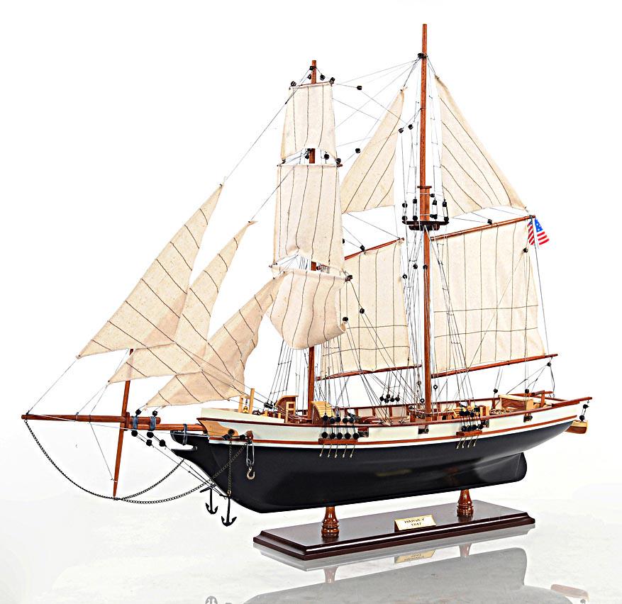 Harvey Painted Medium: Harvey Painted Medium -- This is a high-quality, FULLY ASSEMBLED replica of the clipper that sailed out of the port of Galveston, Texas, in the mid-1800s. Master craftsmen using historical photographs