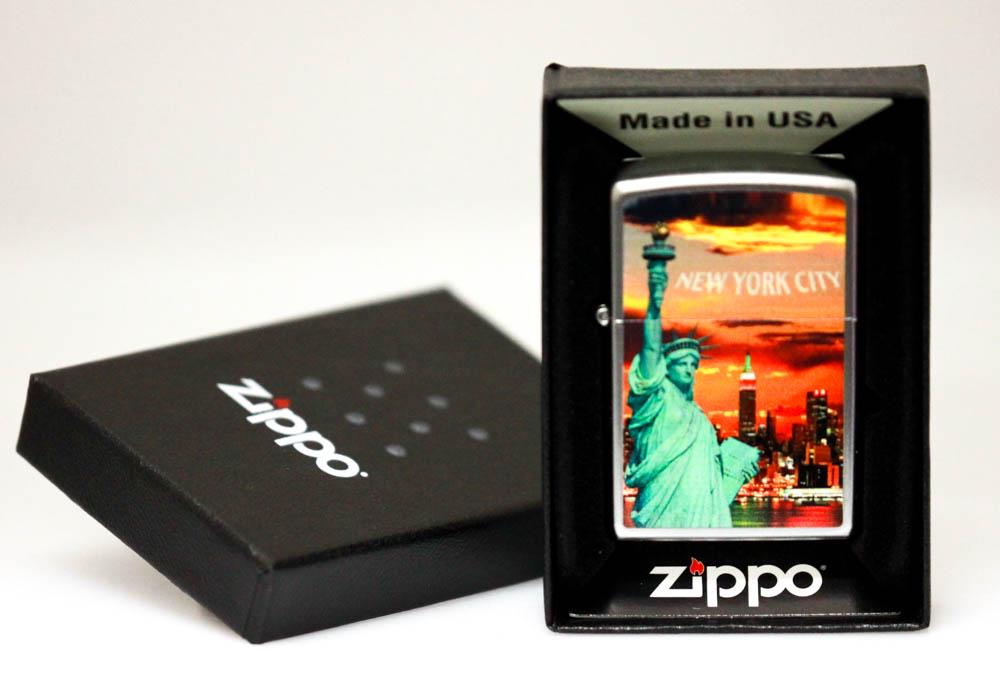 GENUINE ZIPPO LIGHTER NEW YORK SKYLINE"": GENUINE ZIPPO LIGHTER "NEW YORK SKYLINE" -- GENUINE ZIPPO LIGHTER "NEW YORK SKYLINE" MIDE IN USA "PART OF THE AMERICAN PRIDE SERIES" #21ST25774