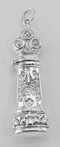 Antique Style Needle Case - Needlecase - Sterling Silve: Antique Style Needle Case - Needlecase - Sterling Silve **|**|** #X-9167 This Antique Style Needle case features a top attached with a hinge so you will never lose it and a vintage design. There is a