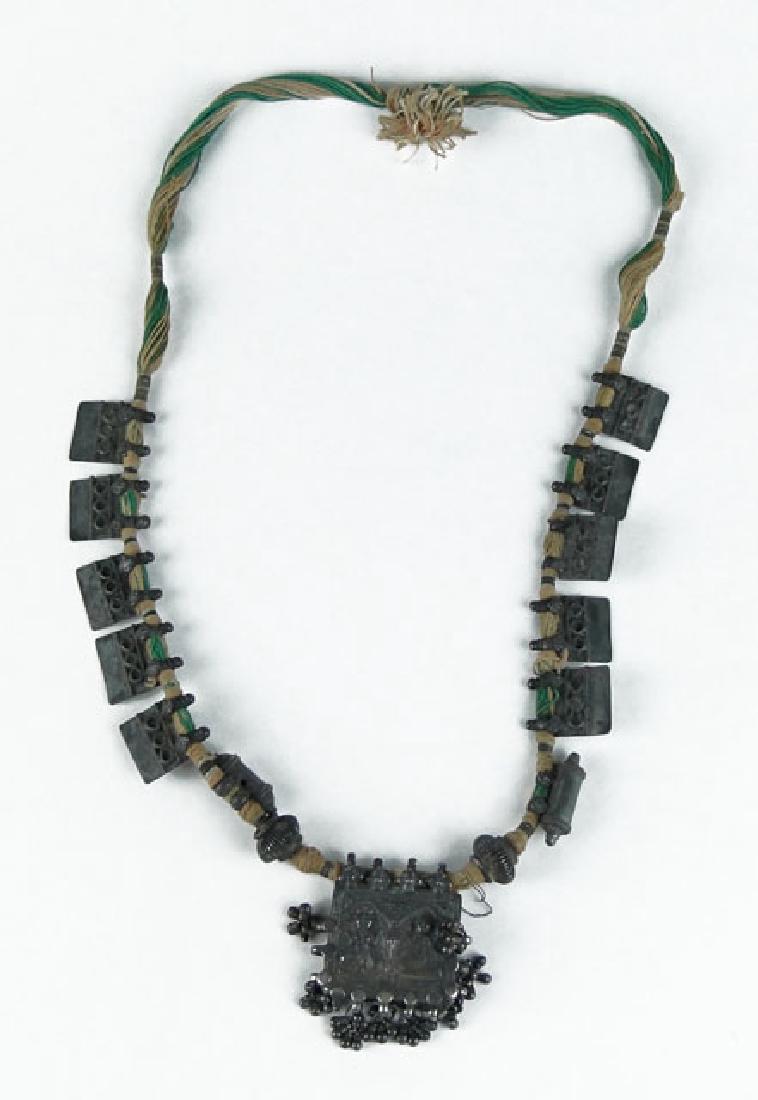 Antique Far Eastern Silver Necklace, Possibly Siamese.: Antique Far Eastern Silver Necklace, Possibly Siamese. Unsigned. Good to Very Good Condition. Measures 31 Inches Long. Shipping $30.00 (estimate $100-$200)