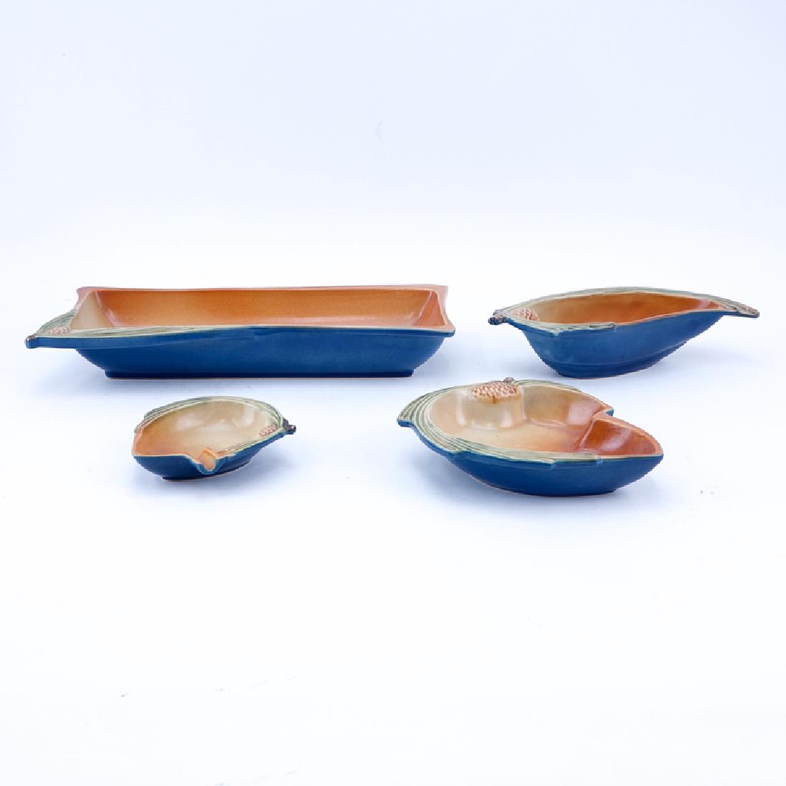 Four Pieces Roseville Blue Pine Cone Pottery Table (1 of 3)