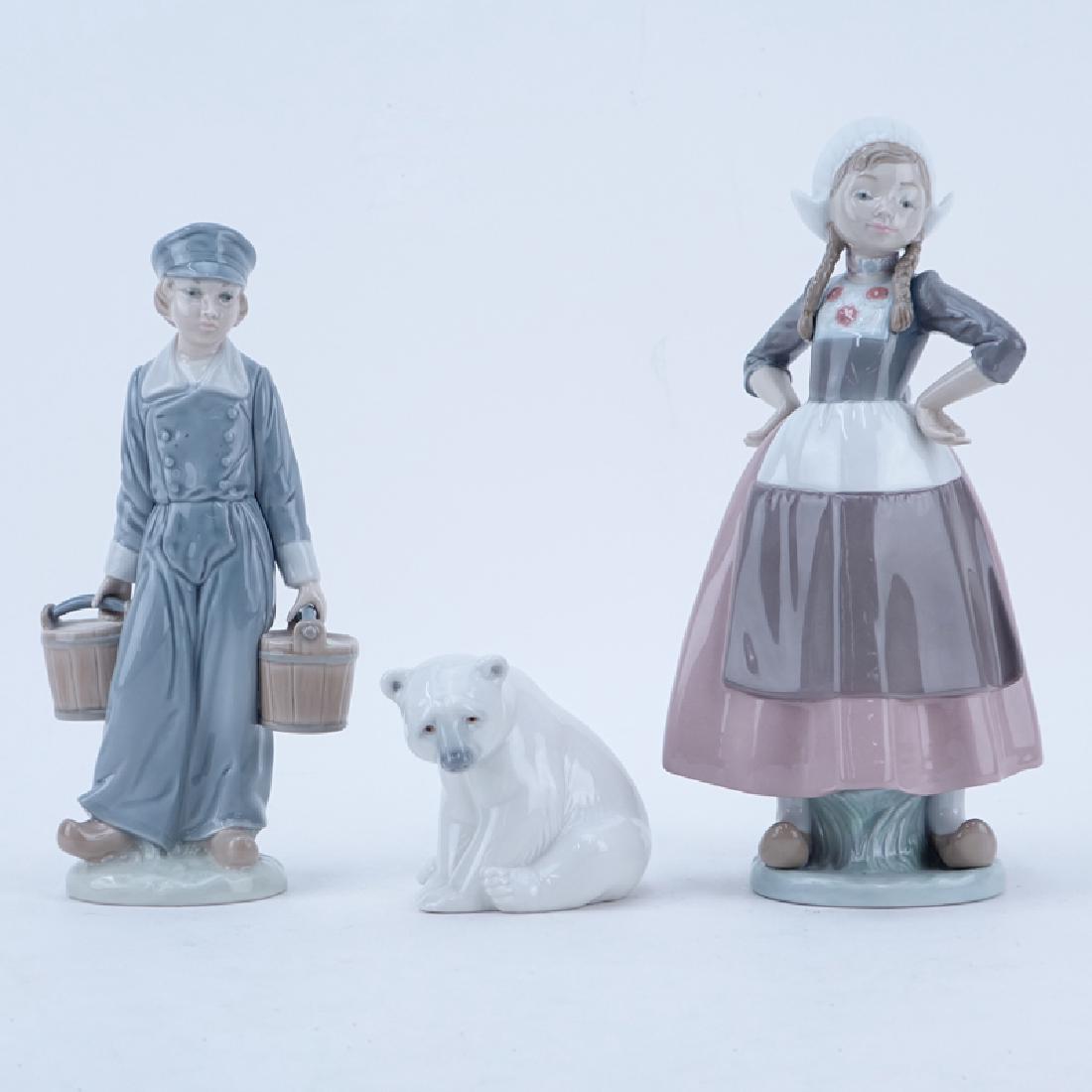 Collection of Three (3) Lladro Porcelain Figurines. (1 of 3)