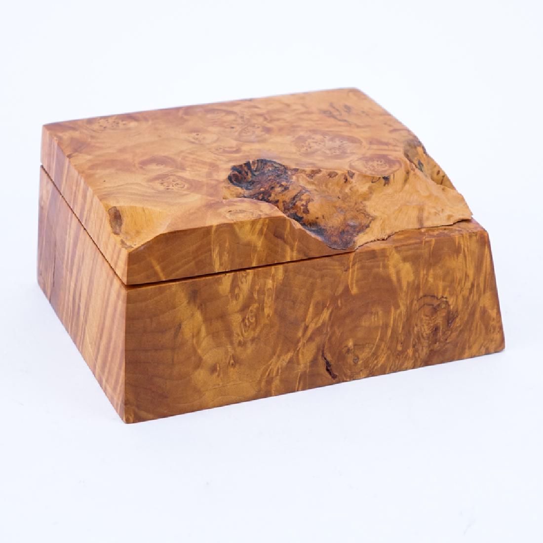 Michael Elkan, American (1942 - 2014) Burlwood box: Michael Elkan, American (1942 - 2014) Burlwood box. Signed. Good condition. Measures 2-3/4" H x 6-1/4" W x 5". Shipping $48.00 (estimate $50-$100)