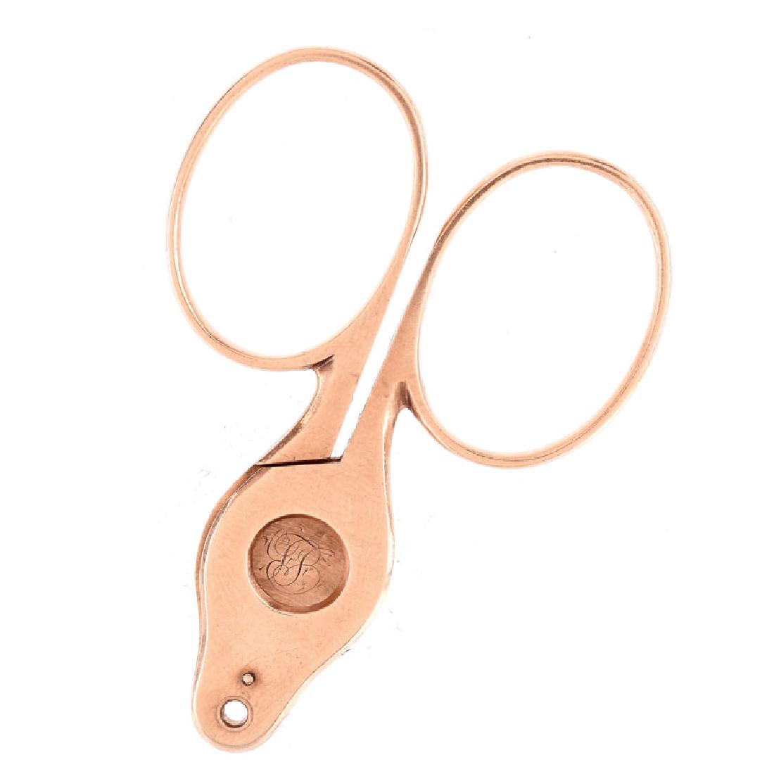 Antique 14 Karat Yellow Gold Small Cigar Cutter. (1 of 4)