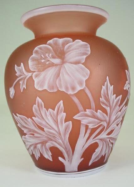 attributed to: Thomas Webb & Sons English Cameo Ar: attributed to: Thomas Webb & Sons English Cameo Art Glass Vase with Raisin Color Ground and Carved White Overlay. Unsigned. Interior Bubble Burst, or else Very Good Condition. Ground and Polished Pont