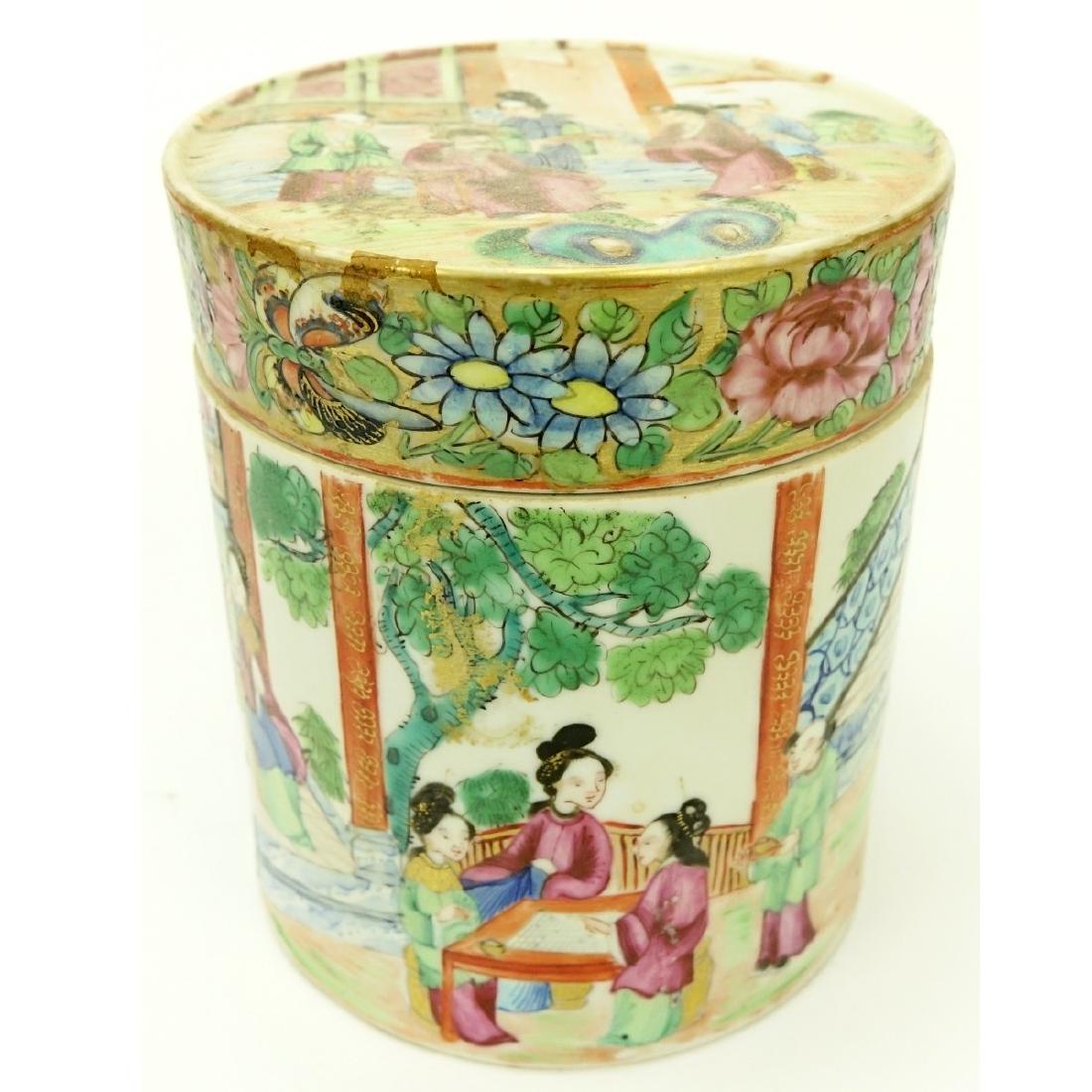 Chinese Export Porcelain Covered Jar (1 of 4)