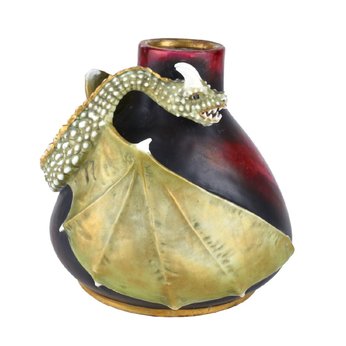 Turn Teplitz Amphora Dragon Vase (1 of 6)