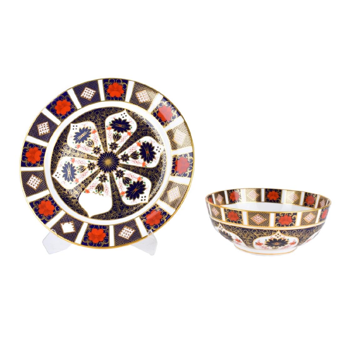 2 Pieces Royal Crown Derby Old Imari Servicewares (1 of 6)