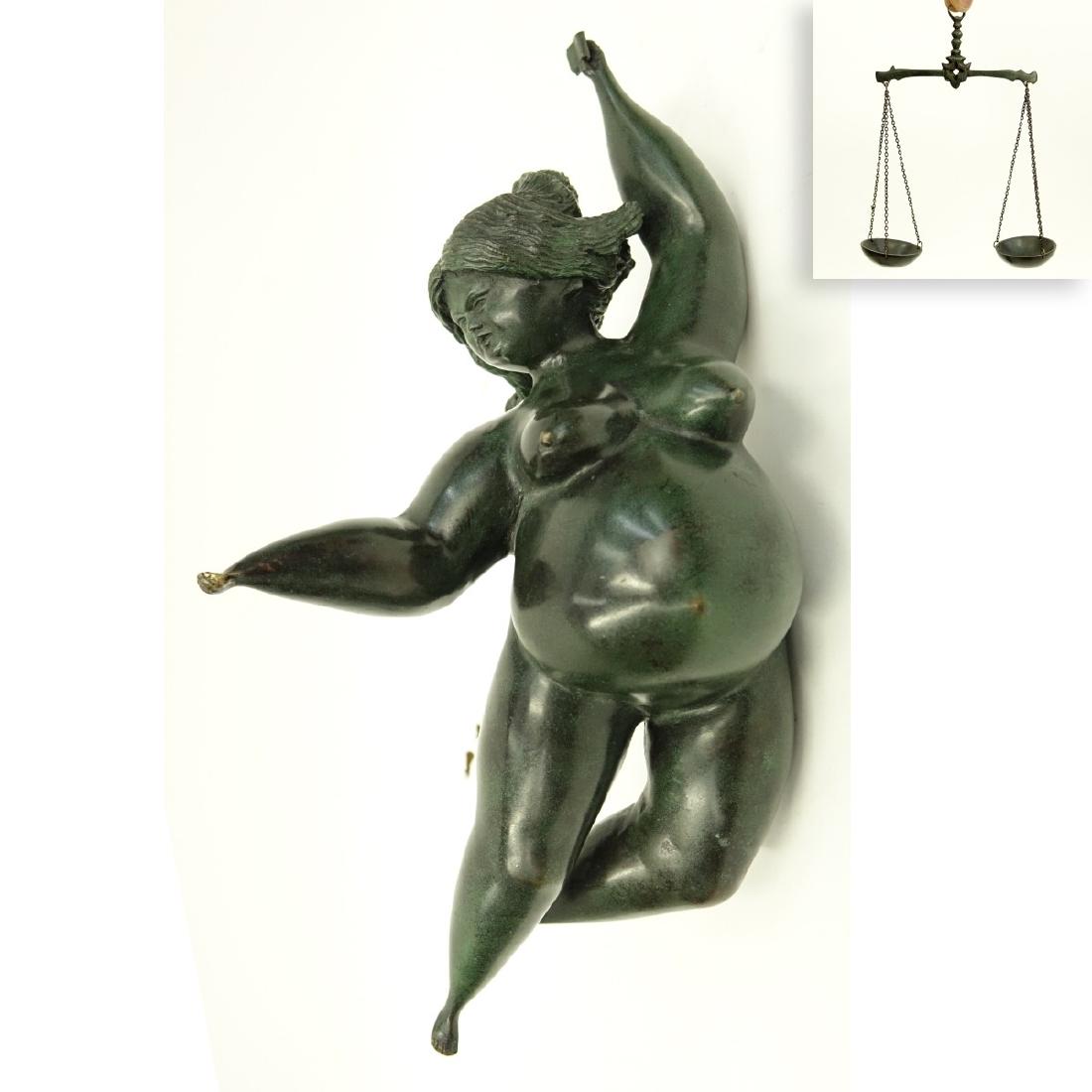 Ricietl Vurkovitsky, Colombian (20th C) Bronze: Ricietl Vurkovitsky, Colombian (20th C) Bronze Sculpture "Justicia Gordo". Signed and numbered 21/25. Measures 13-1/2". Estimate: $150.00 - $200.00 Domestic Shipping: $62.00