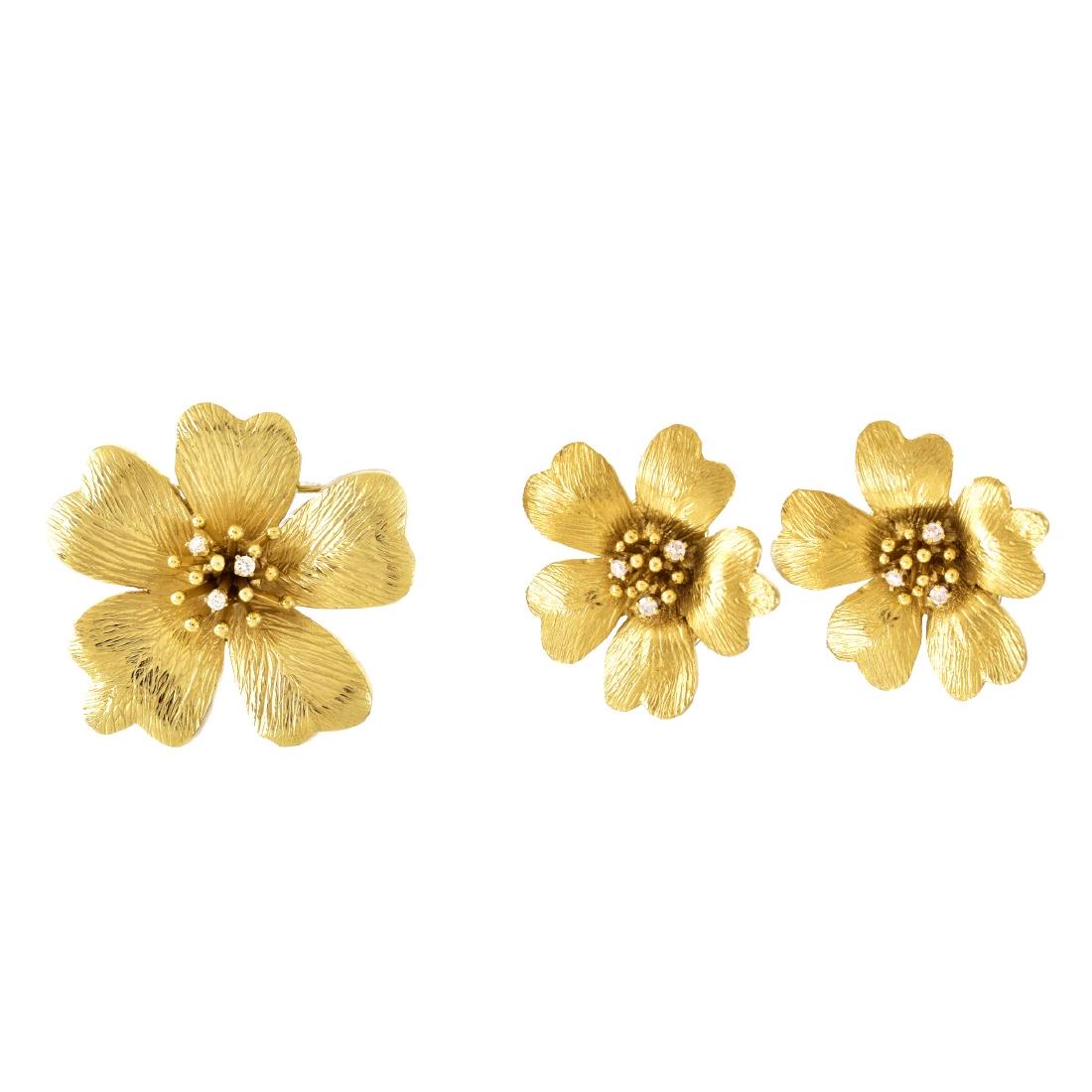 Vintage 14K Gold Brooch and Earrings (1 of 5)