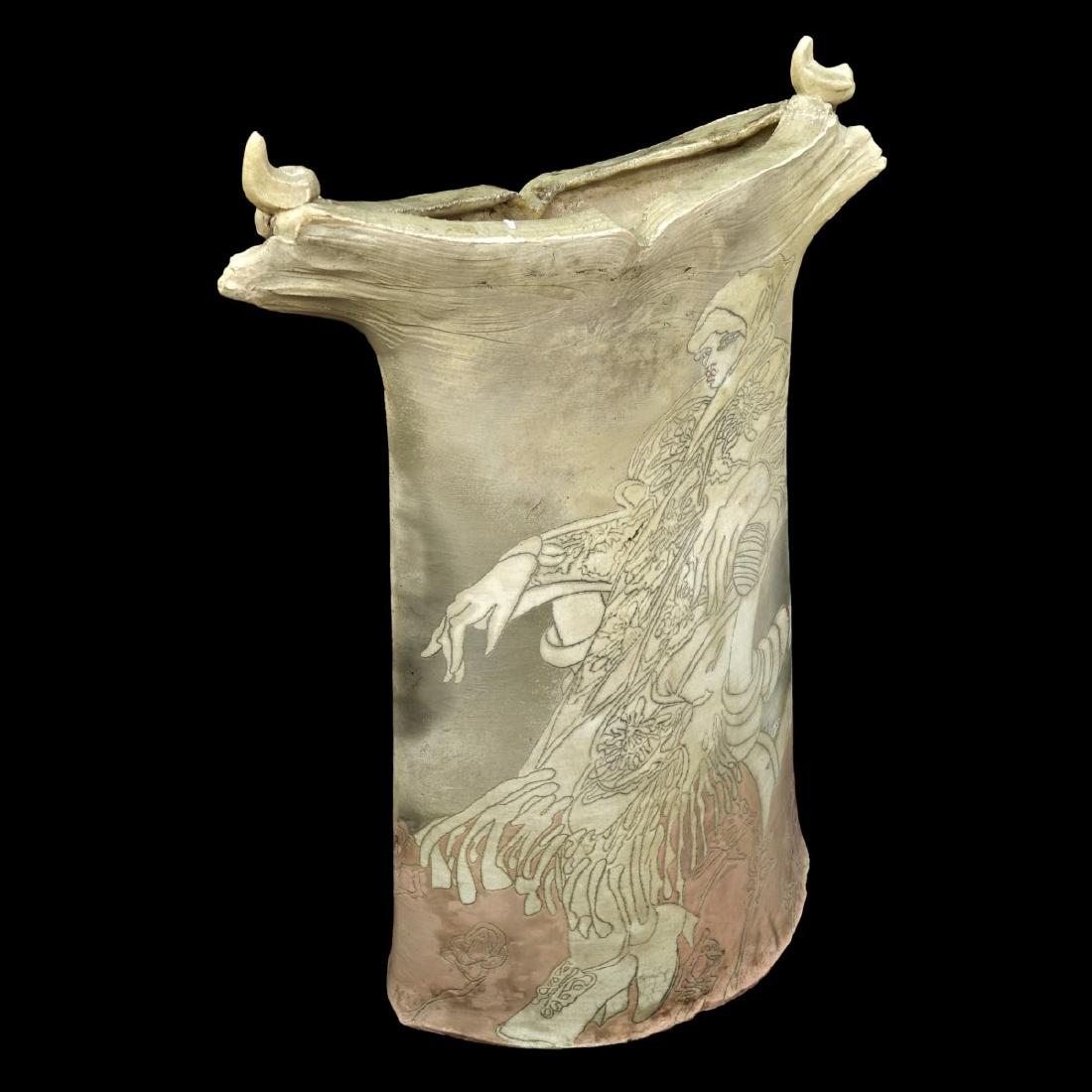 Large Contemporary Vase (1 of 6)