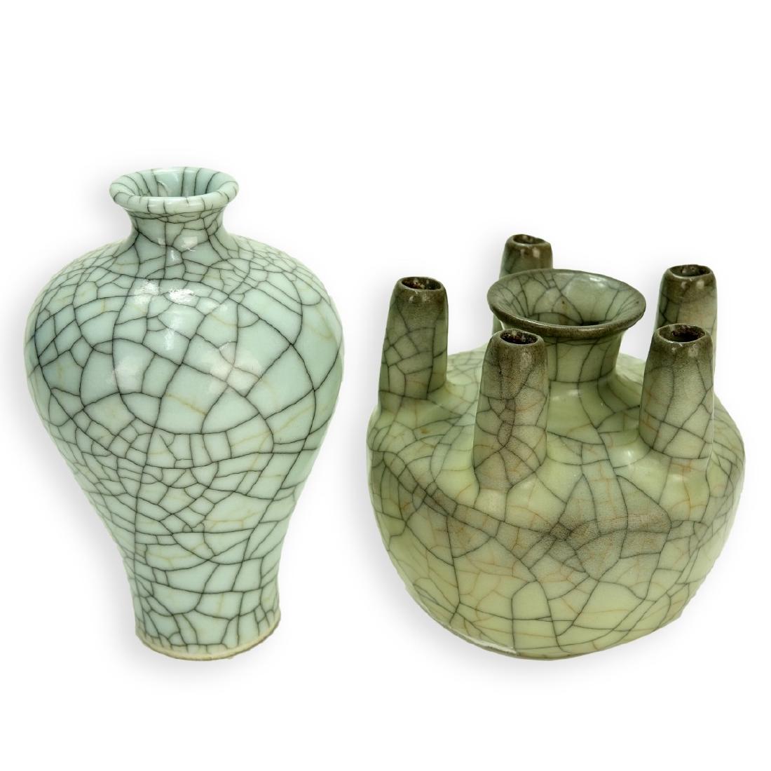Two Chinese Vases (1 of 5)