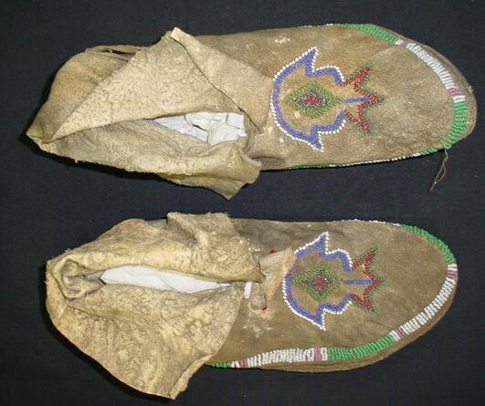 Pr Native American Indian Mens Moccasins Cheyenne - 2