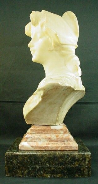 Alabaster and Marble Bust Mounted on Stepped Marb - 3