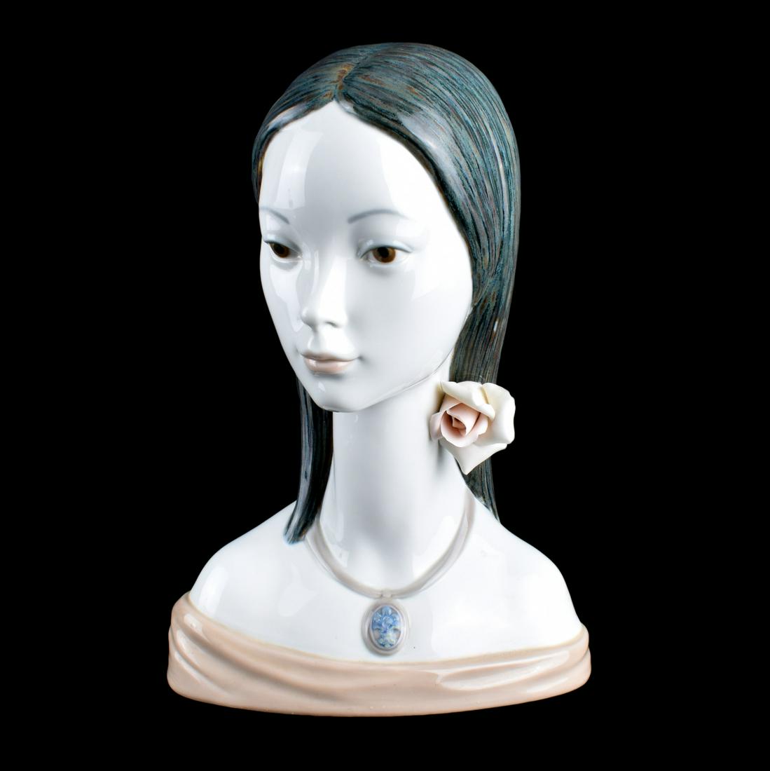 Lladro "Maja" Porcelain Bust (1 of 6)