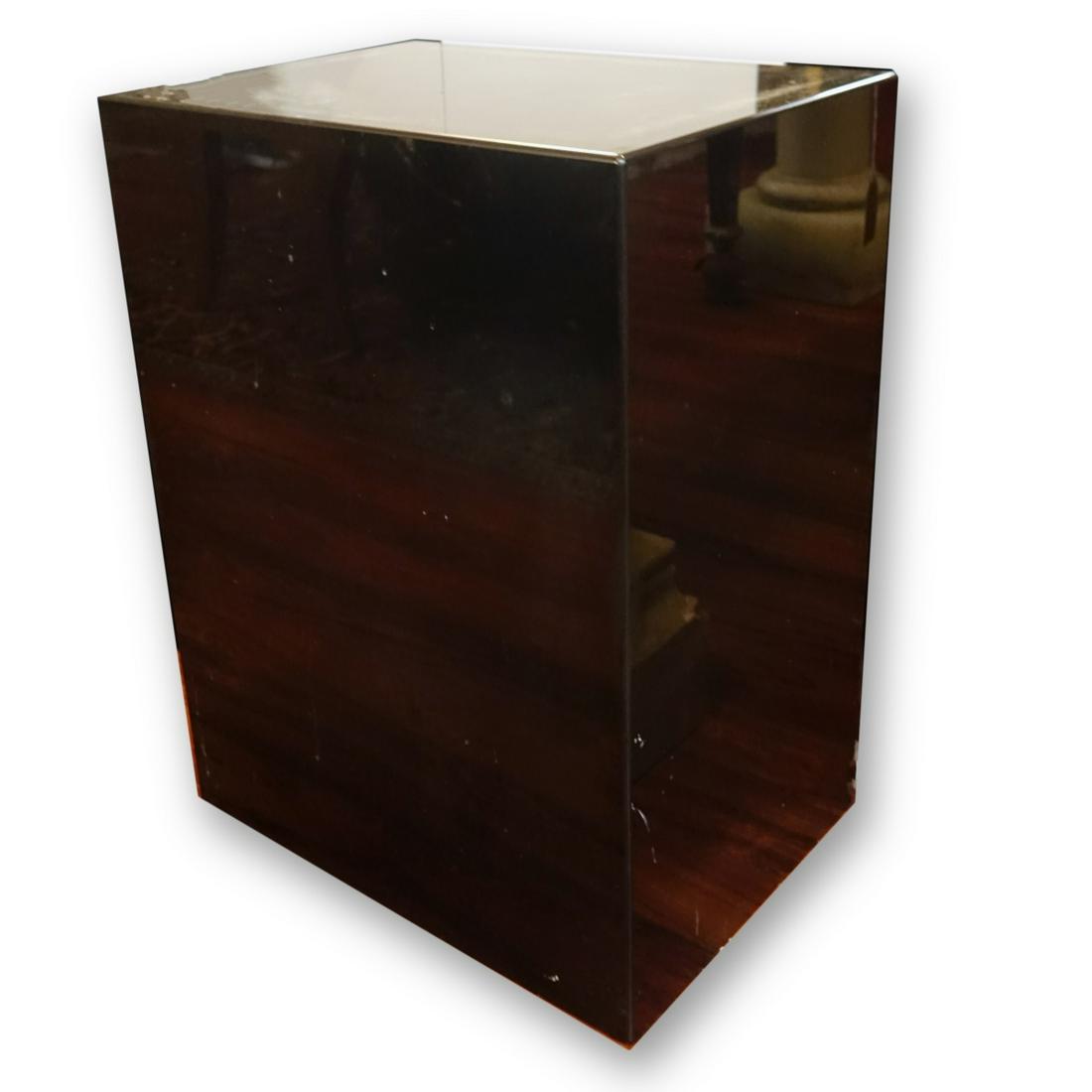 Black Granite Pedestal (1 of 3)