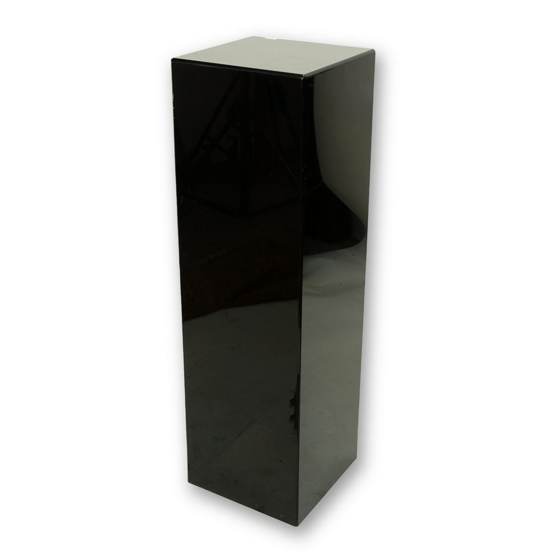 Black Acrylic Pedestal (1 of 5)
