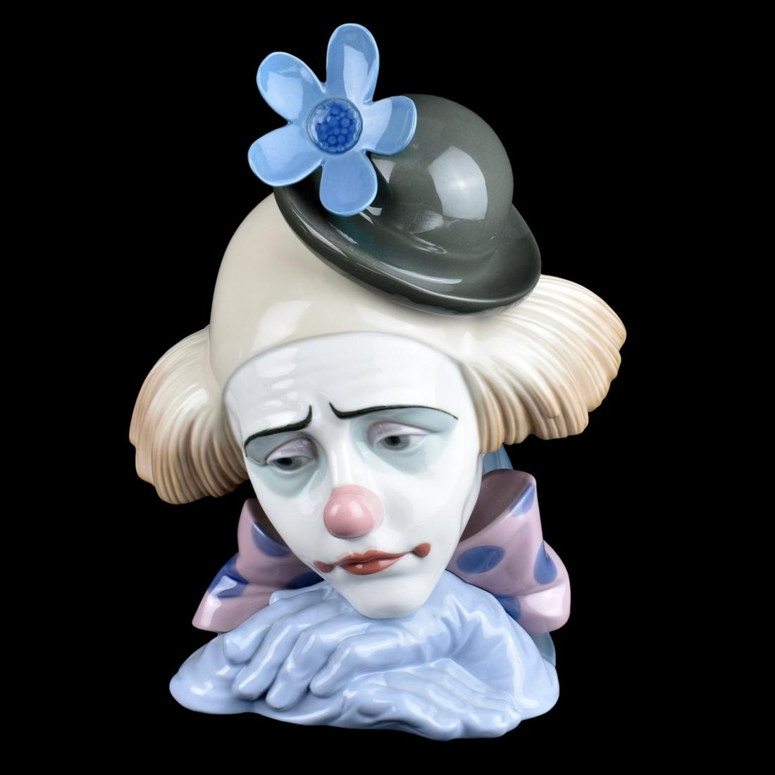 Lladro Figurine (1 of 5)