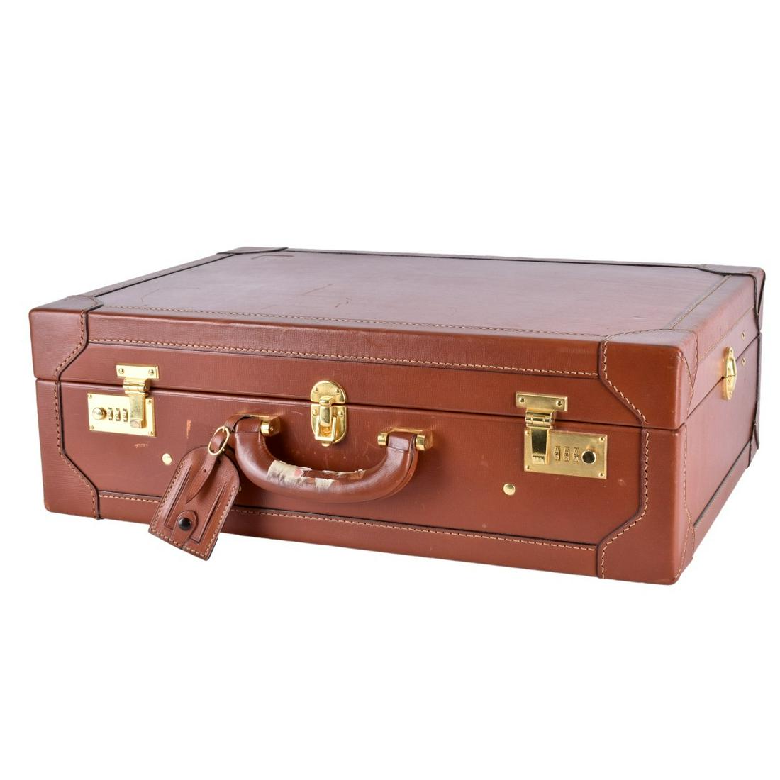 Dunhill Suitcase (1 of 4)