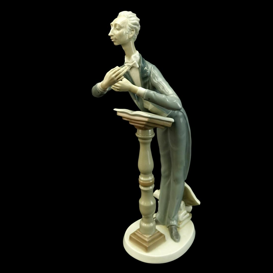 Lladro "Orchestra Conductor" Figurine (1 of 8)