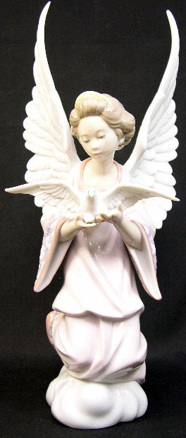 Porcelain Figural Lladro Group #6131 "Angel of Peac