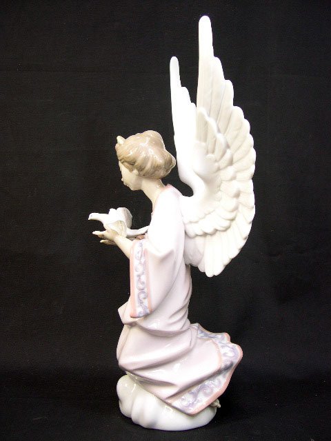 Porcelain Figural Lladro Group #6131 "Angel of Peac - 4