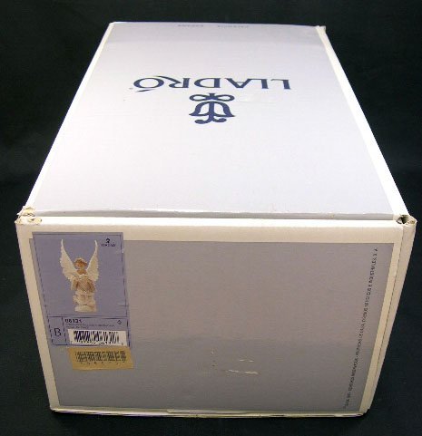Porcelain Figural Lladro Group #6131 "Angel of Peac - 8
