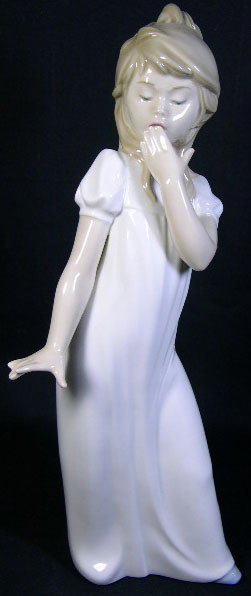 Figural Nao Porcelain Group of "Girl Yawning" Sign