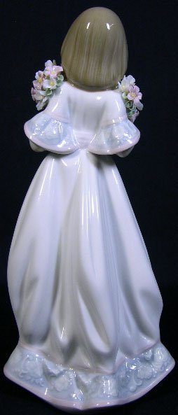 Porcelain Figural Lladro Group #7603 "Spring Bouqu - 3